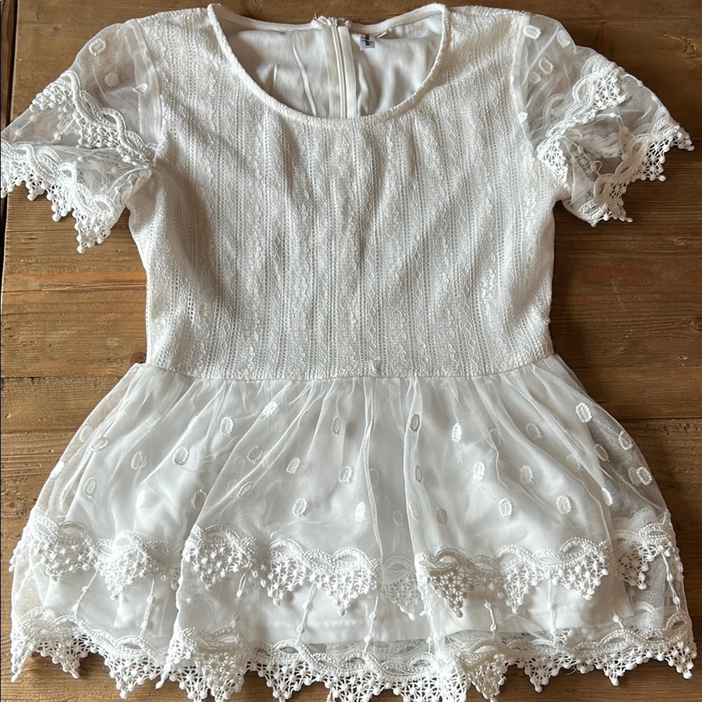 Elegant White Lace Blouse, Vintage, Y2K, Size S